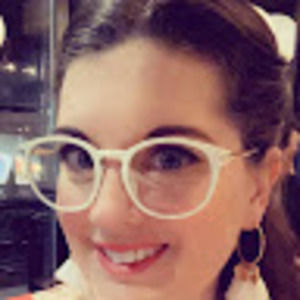 Meet your Posher, Desiree